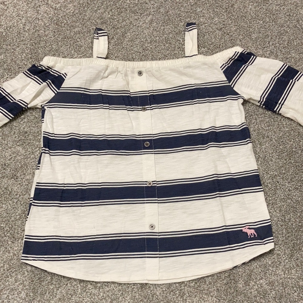 Girls long sleeve off the shoulder